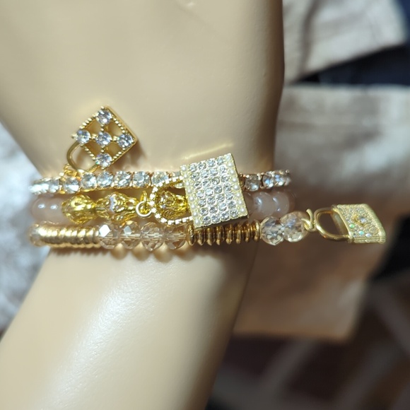 Jewelry - Bracelet With Purse Charms